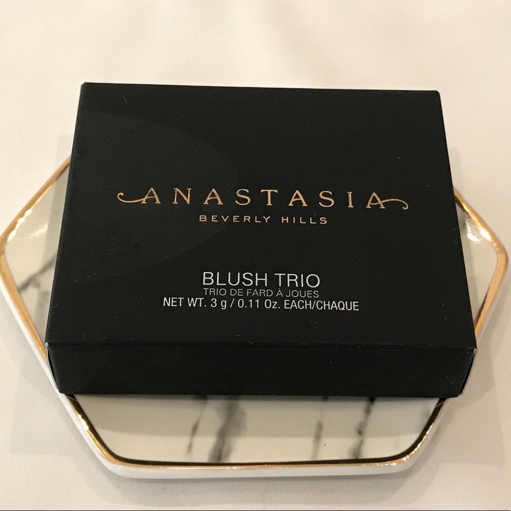 BNIB Anastasia Beverly Hills Blush Trio. - Picture 2 of 8